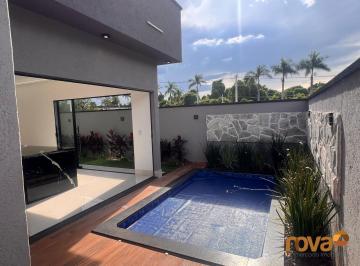 Casa · 142m² · 3 Quartos · 3 Vagas · Casa 3 suítes Cond Rosa Leiria - Goianira-GO