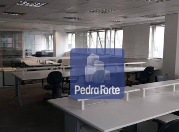 5428d681f231fd4f9cf6e1fae0fd5880bbd00427 · Conjunto comercial, localização excelente