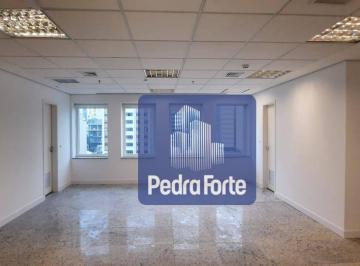 a55e06ddb94fd792a4a202f894f60d706ac9e9f4 · Conjunto comercial novo, localização excelente