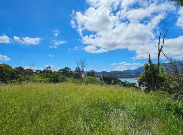 Terreno , Piracaia · Belo Terreno em Condomínio na Represa em Piracaia-SP