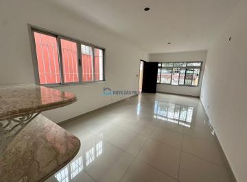 Casa · 300m² · 5 Quartos · 5 Vagas · Casa à venda na Vila Gumercindo com 5 quartos e 5 vagas de garagem.