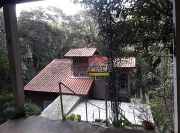 Casa · 180m² · 2 Quartos · 1 Vaga · Sobrado para venda no Condomínio Parque Suíça na Serra da Cantareira.