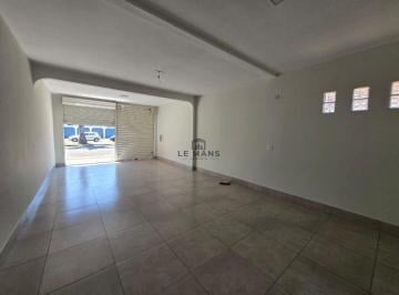 Comercial · 215m² · 2 Vagas · 2 salões comerciais e edícula para venda no bairro Jaraguá em Piracicaba - SP