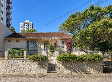 Photo 1 · Casa com dois quartos e três esquinas no Passo da Areia