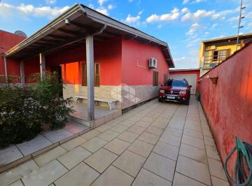 Photo 1 · Casa Térrea com 2 quartos, pátio grande, Localização excelente, bairro São José
