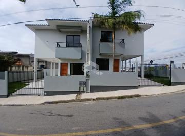 Casa · 102m² · 3 Quartos · 1 Vaga · Casa 3 Dormitórios sem 1 Suíte em Areais São José- SC