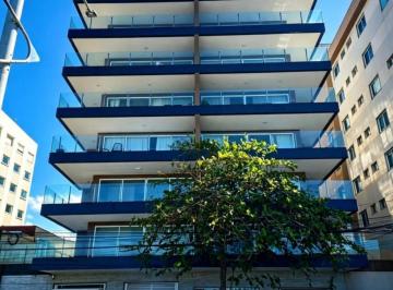 Apartamento · 1 Quarto · 2 Vagas · Apartamento à Venda em Praia Campista, Macaé - Amplo e Bem Localizado