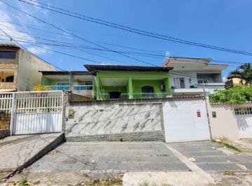 Casa · 127m² · 2 Quartos · 2 Vagas · Casa Contemporânea com Piscina em Campo Grande