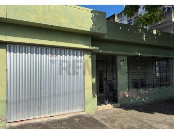 Casa · 203m² · 2 Quartos · 1 Vaga · Excelente Casa à Venda em Olinda | Amplo Quintal e Garagem Fechada