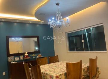 Casa · 268m² · 3 Quartos · 6 Vagas · Casa Térrea à Venda no Jardim Atlântico – Lote Inteiro e Repleta de Conforto!