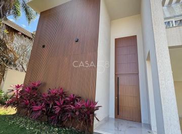 Casa · 403m² · 5 Quartos · 2 Vagas · Sobrado de Luxo à Venda no Alphaville Araguaia - 5 suites - 2 lavabos - 403m²
