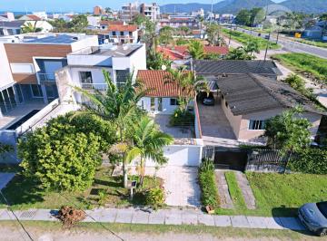 Casa · 59m² · 1 Quarto · 4 Vagas · 4 Vagas, Face Norte, Residência, Riviera Matinhos