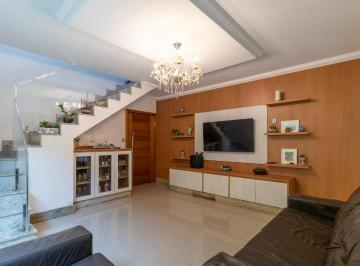 df790d1e-cfff-40f1-a9be-eaa6cc064c97 · Casa para venda em Interlagos com 3 quartos, sendo 3 suítes, 125m²
