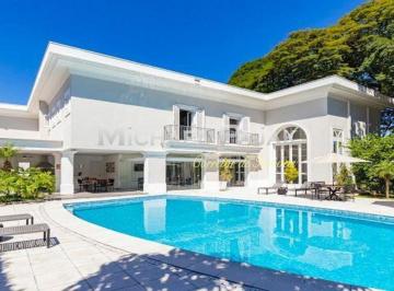 Casa · 1050m² · 4 Quartos · 10 Vagas · Casa Exclusiva no Brooklin: Sofisticação, Conforto e Qualidade de Vida Michael Pajack(11) 99996-4550