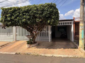 Casa · 3 Quartos · 2 Vagas · QNO 05 conjunto G