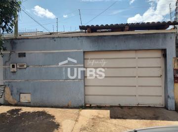 Casa · 153m² · 3 Quartos · 1 Vaga · Casa 3 quartos, sendo 1 suíte, (Região Finsocial, Goiânia)