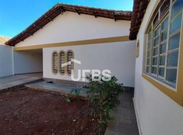 Casa · 261m² · 3 Quartos · Casa 03 Quartos e 01 Suíte - 260m² - Setor Coimbra