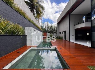 Casa · 565m² · 4 Quartos · 5 Vagas · Alphaville Ipês - Casa de Condomínio 4 quartos, sendo 4 suítes