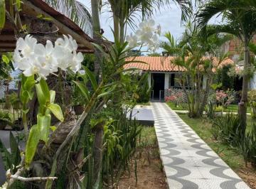 1ebb8f97cb5334f5ab3592ec907c241e5ee2a3a3 · Casa com 2 suítes à venda, terreno 480m2, garagem coberta para 3 carros - Praia de Arembepe