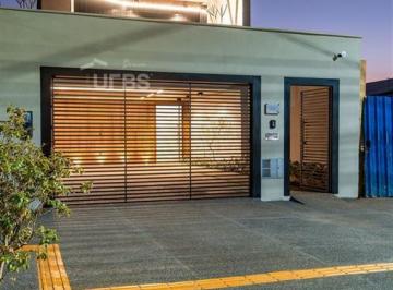Casa · 217m² · 3 Quartos · Sobrado Jardim América - Alto Padrão