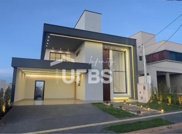Casa · 207m² · 4 Quartos · 4 Vagas · Casa à Venda no Jardins Parma - Senador Canedo