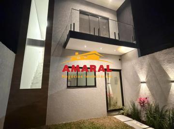 Casa · 134m² · 3 Quartos · 2 Vagas · Sobrado Novo à Venda em Poá S/P - 3 Quartos, Suíte e Área Gourmet / 134 m²