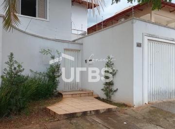 Comercial · 370m² · 4 Quartos · 4 Vagas · Sobrado Residencial ou Comercial no Setor Nova Suiça, amplo e bem localizado