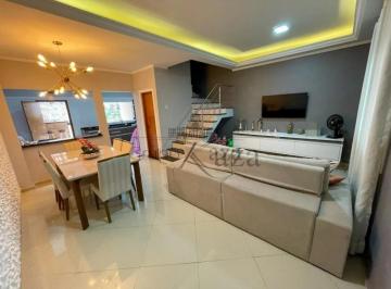 Casa · 132m² · 4 Quartos · 2 Vagas · Casa em Condomínio - Residencial Vistta - Jardim Santa Maria - Jacareí - 4 Dormitórios - 167m².