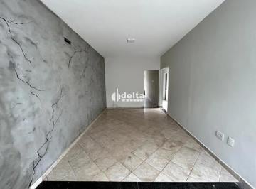 Casa · 120m² · 3 Quartos · 1 Vaga · Casa residencial com 3 quartos disponível para locação no bairro Osvaldo Rezende em Uberlândia-MG