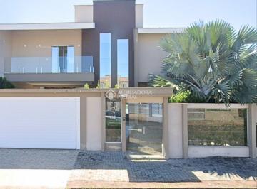 Casa · 259m² · 4 Quartos · 1 Vaga · Casa à venda com 4 suítes, com piscina em Jaraguá do Sul - SC