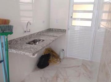 ef1f79a95e5be5e935a39ad6b189fcaebd1d10e9 · Casa com 2 dormitórios para alugar por R$ 1.540,00/mês - Esmeralda - Praia Grande/SP