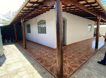 Casa · 166m² · 2 Quartos · 3 Vagas · Casa à Venda no Bairro Bom Jardim – Excelente Localização