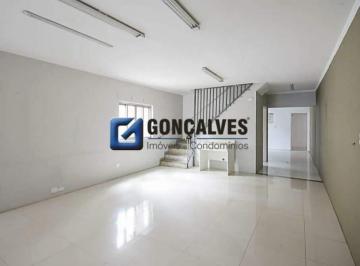 Casa · 238m² · 3 Quartos · 2 Vagas · Sobrado para Aluguel no Jardim do Mar – 238 m², 3 Quartos e 2 Vagas
