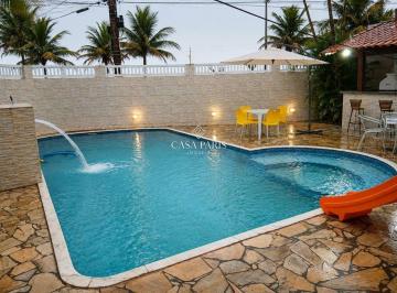 Casa · 205m² · 3 Quartos · 6 Vagas · Casa à venda no Solemar, Praia Grande, com piscina, churrasqueira e 6 vagas