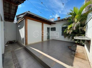 Casa · 153m² · 3 Quartos · 3 Vagas · Oportunidade. Casa para locação residencial ou comercial no Jardim Itália na cidade de Vinhedo .