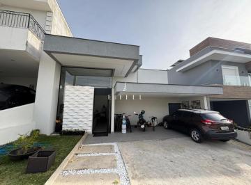 Casa · 180m² · 3 Quartos · 4 Vagas · Casa à venda em Sorocaba, Aparecidinha, com 3 suítes, com 180 m², Condomínio Le France