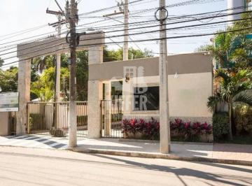 CONDOMINIO FECHADO · Oportunidade em Vista alegre, apartamento terreo com 2 quartos,banheiro com aquecedor de agua.