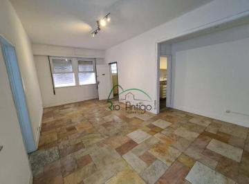 2af9b827affe48db02cc7e13d62431dcea4cdcc2 · Apartamento - Rua Saturnino de Brito - Aluguel - Lagoa