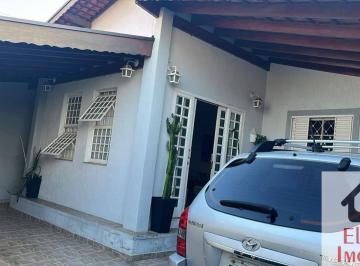 e8283e5c3b532ef9027c574a22c81d35c2c9fcf4 · Casa com 3 dormitórios à venda, 217 m² por R$ 830.000,00 - Jardim García - Campinas/SP