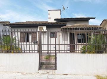 Casa · 68m² · 3 Quartos · Casa para alugar em Araranguá/SC