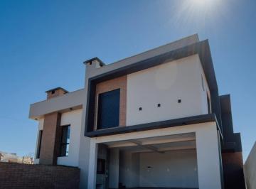 Apartamento · 119m² · 3 Quartos · Apartamento à venda em Montenegro/RS