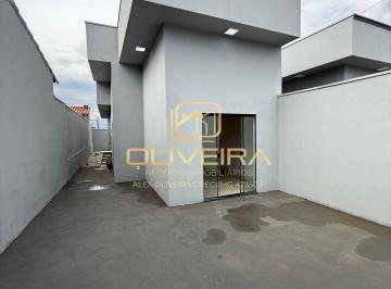 Casa · 62m² · 2 Quartos · 2 Vagas · Casa à venda com suíte no bairro Ipiranga - Patrocínio/MG