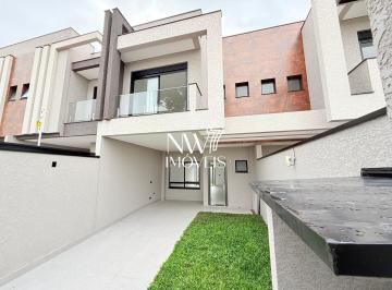 Casa · 135m² · 3 Quartos · 2 Vagas · Excelente sobrado há 3 minutos do Parque Barigui