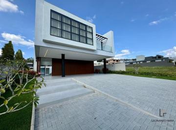 Casa · 403m² · 4 Quartos · 4 Vagas · Condomínio Costa Laguna - Casa 403m² - Condomínio Costa Laguna