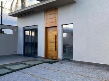 202509291733534550.jpeg · Casa para Venda em Cananéia, Retiro das Caravelas, 3 dormitórios, 1 suíte, 2 banheiros, 2 vagas