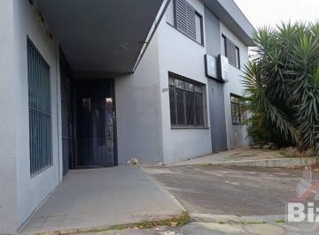 1d3f7ee00a3c66504636219e5dbc22bdcb937c43 · ótima casa na av. 14 de Dezembro