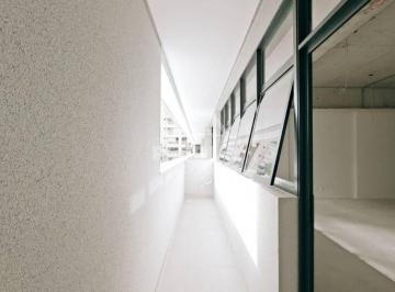 76a3b1fd57669302936013ec5e0fb50fa5205d50 · Sala comercial de 70,73 m² com 2 banheiros, varanda e vagas rotativas no Edifício Quadria – Jardim A
