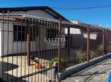 a19e8c18046bcde5ec0c4d3d67e3a7457605c3e3 · Casa com 3 dormitórios à venda, 150 m² por R$ 950.000 - Cordeiros - Itajaí/SC