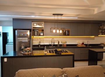 Apartamento · 140m² · 3 Quartos · 2 Vagas · Apartamento Padrão em Araraquara