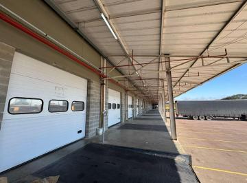 a060413146f78bdccebd991610c08f4618b896cd · Galpão para alugar, 8400 m² por R$ 233.172/mês - Cidade Industrial - Curitiba/PR